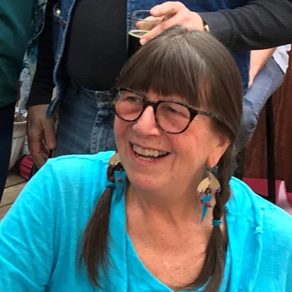 Meet your Posher, Amy